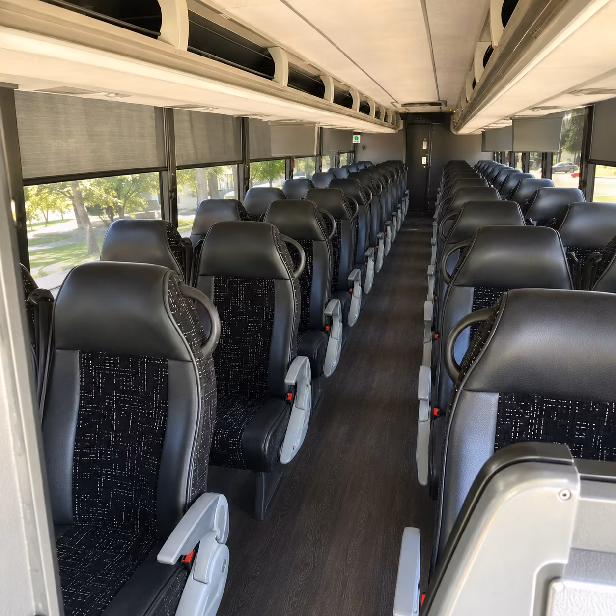 charter bus rentals for large tulare prom groups