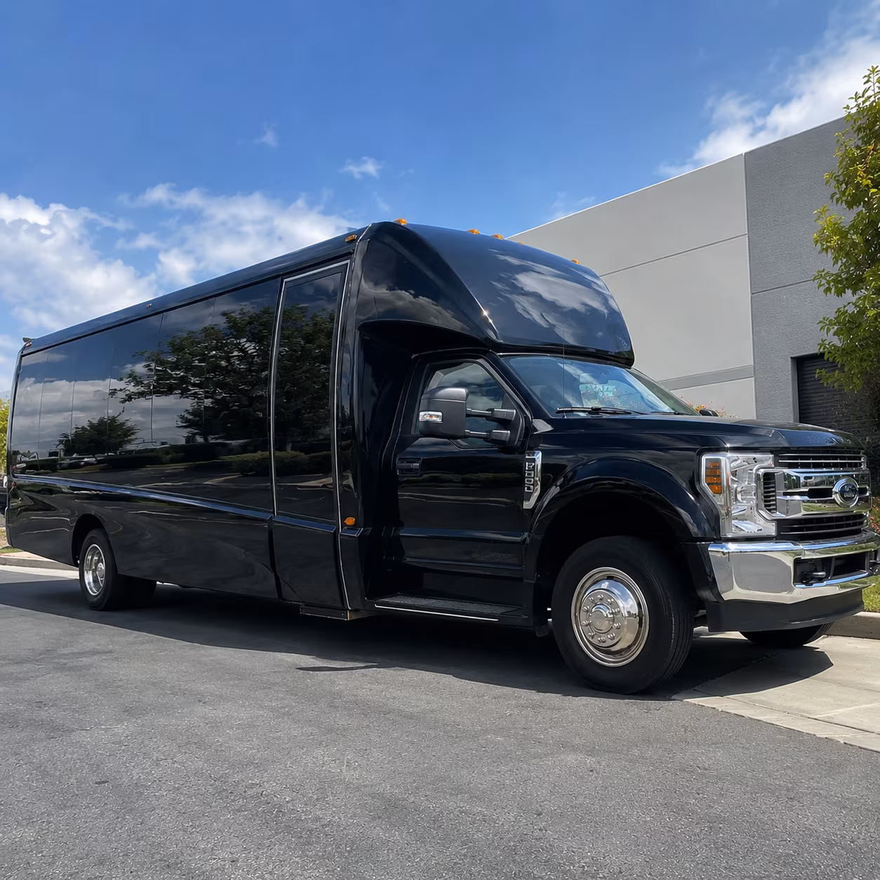 charter buses to kings 49ers and raiders games from tulare
