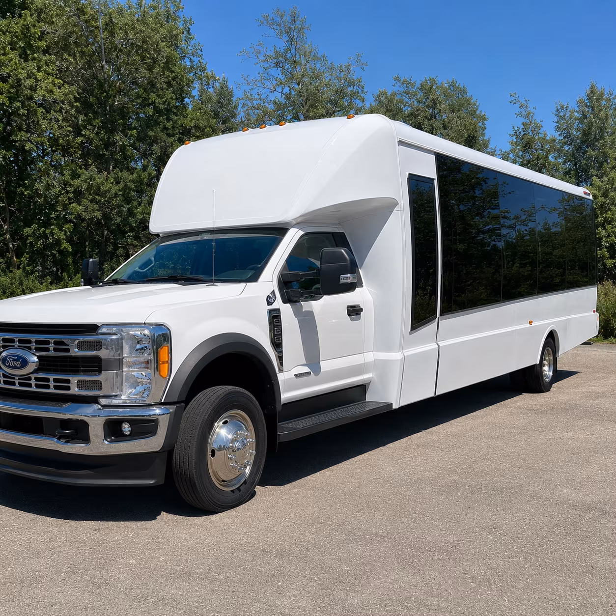 corporate and agricultural industry buses for tulare businesses