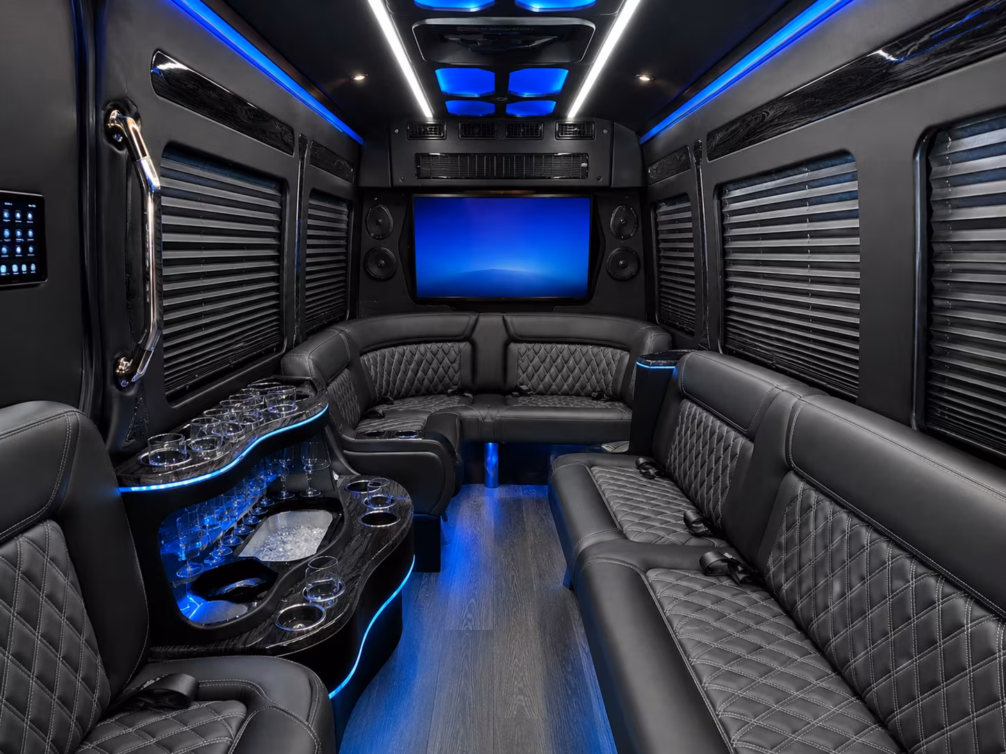 sports team and athletic event buses in tulare