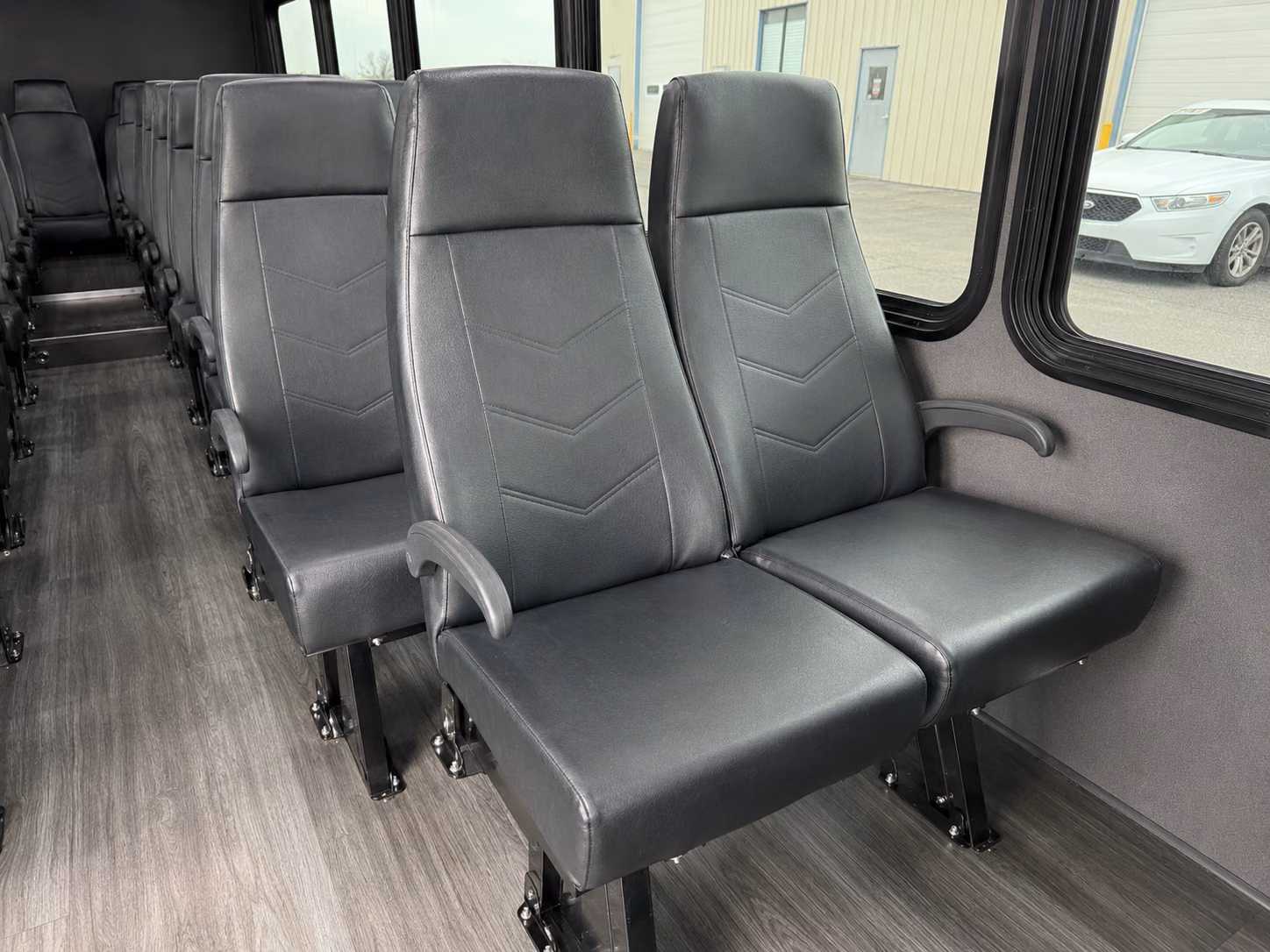 tulare 20 passenger minibus inside