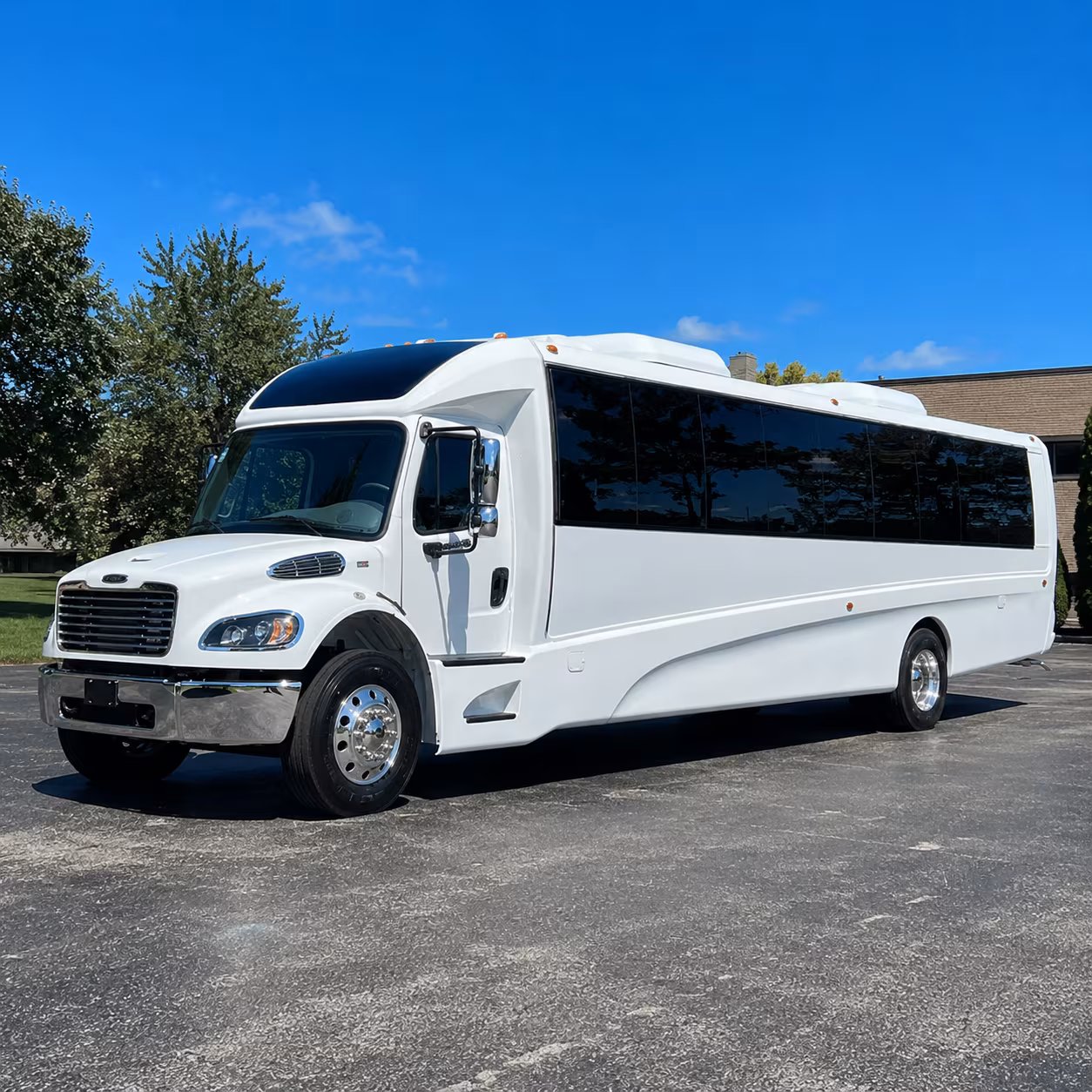 tulare 35 passenger minibus