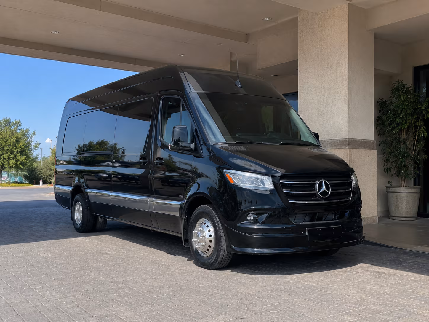 tulare sprinter limousine
